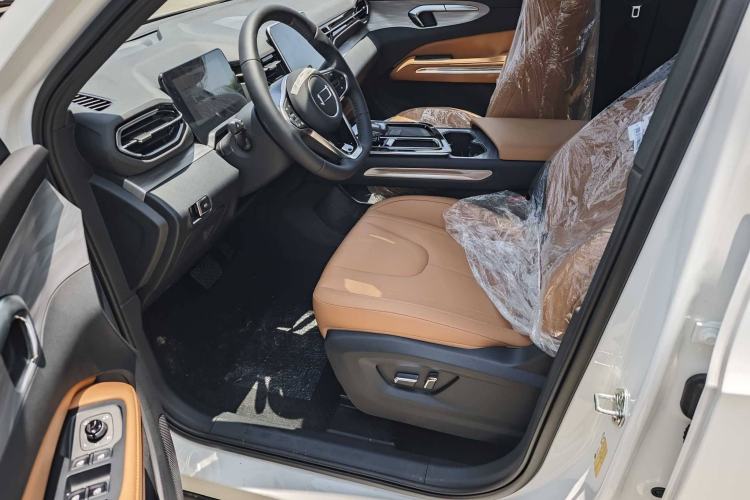 Used Bestune T90 2025 Dragon Edition 1.5T Enjoyment Model Interior 1