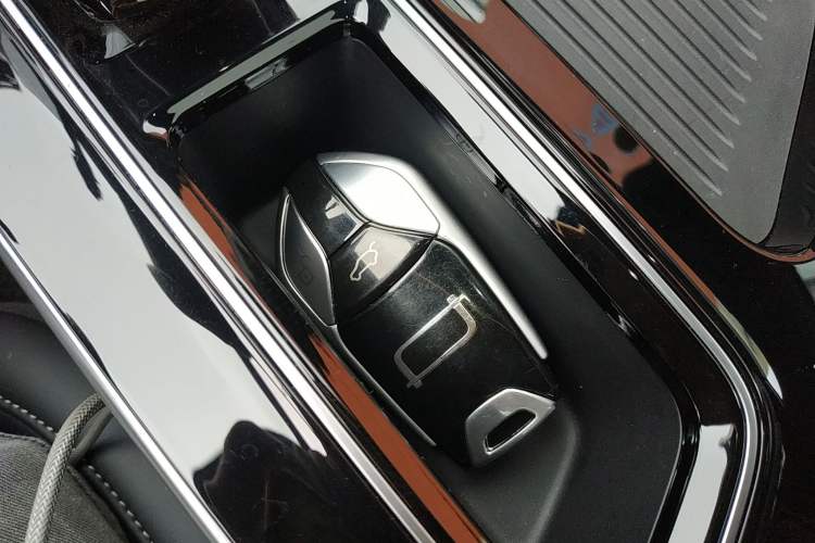 Used Bestune T90 2025 Dragon Edition 1.5T Enjoyment Model Interior 1