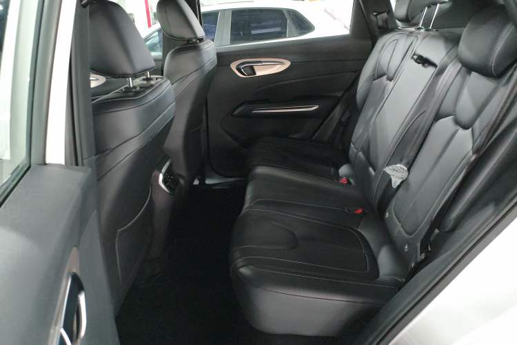 Used Bestune T90 2025 Dragon Edition 1.5T Comfort Model Interior 4