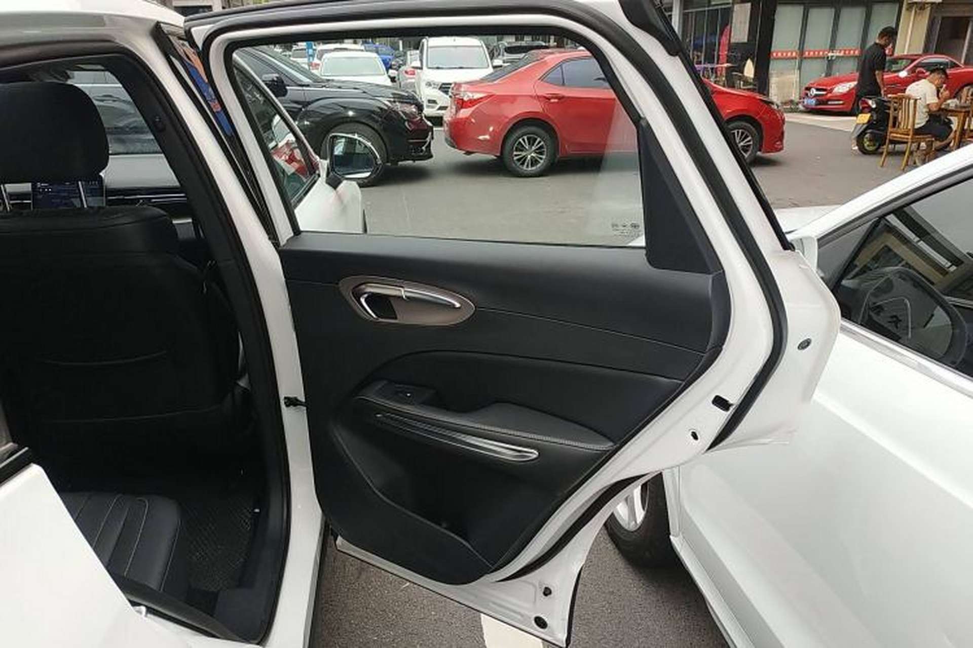 Used Bestune T90 2025 Dragon Edition 1.5T Enjoyment Model Interior 6