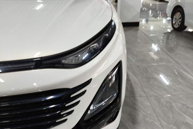 Used Bestune T90 2025 Dragon Edition 1.5T Comfort Model Left Front Headlight