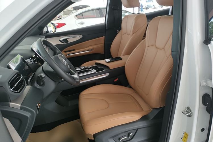 Used Bestune T90 2025 Dragon Edition 1.5T Enjoyment Model Left Front Seat