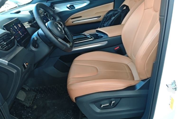 Used Bestune T90 2025 Dragon Edition 1.5T Comfort Model Left Front Seat
