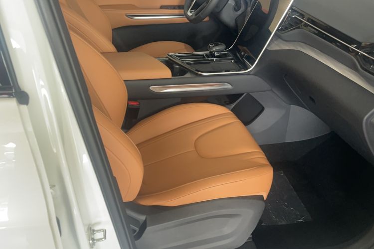 Used Bestune T90 2025 Dragon Edition 1.5T Enjoyment Model Right Front Seat