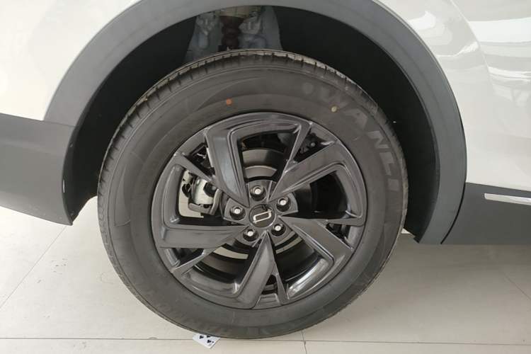 Used Bestune T90 2025 Dragon Edition 1.5T Enjoyment Model Right Rear Wheel Hub