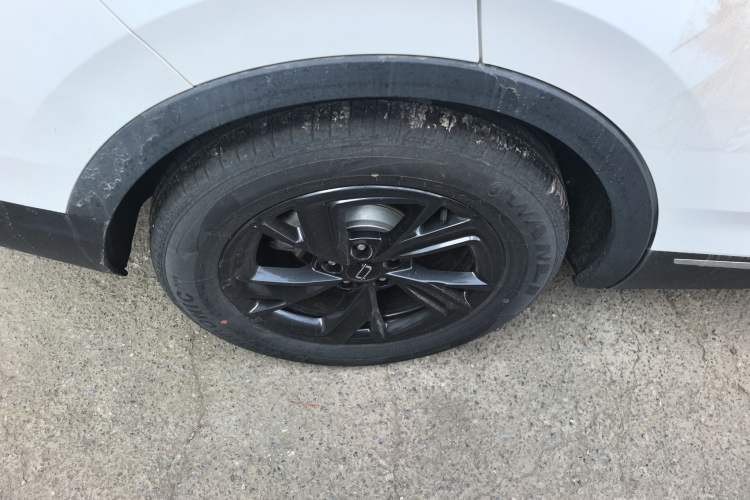 Used Bestune T90 2025 Dragon Edition 1.5T Enjoyment Model Right Rear Wheel Hub