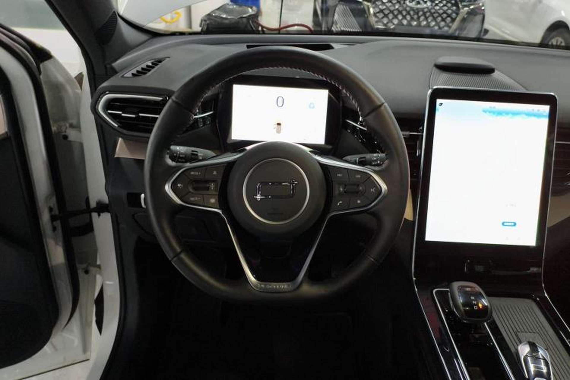 Used Bestune T90 2025 Dragon Edition 1.5T Comfort Model Steering Wheel