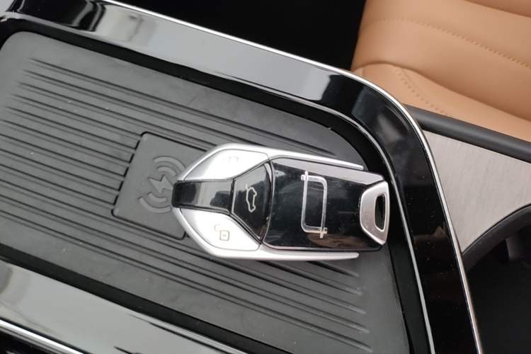 Used Bestune T90 2025 Dragon Edition 1.5T Enjoyment Model Vehicle Key
