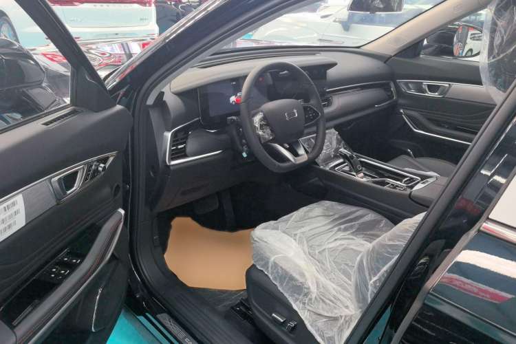 Used Bestune T99 2023 2.0T Automatic Prestige Edition Interior 2