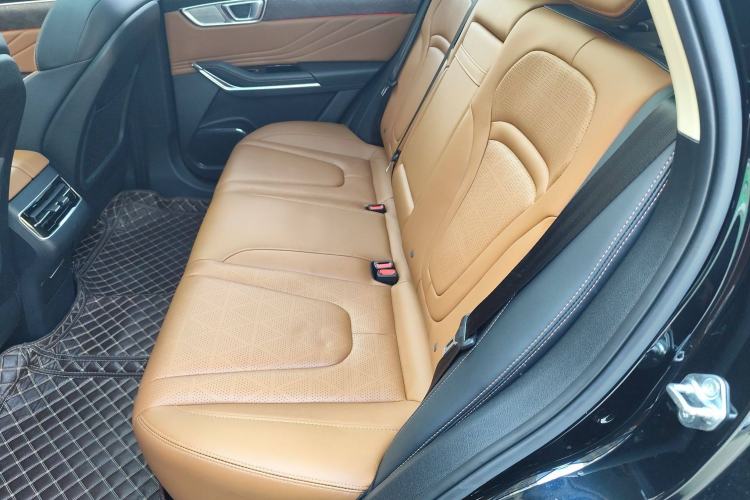 Used Bestune T99 2021 20TD Automatic Long Wheelbase Interior 4