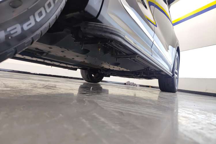 Used Bestune T99 2020 20TD Automatic Premium Edition Right Side Sill