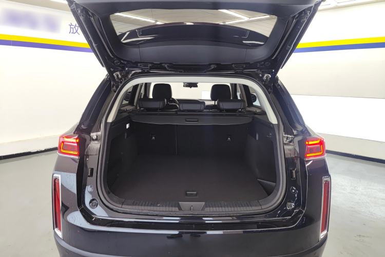 Used Bestune T99 2020 20TD Automatic Premium Edition Trunk