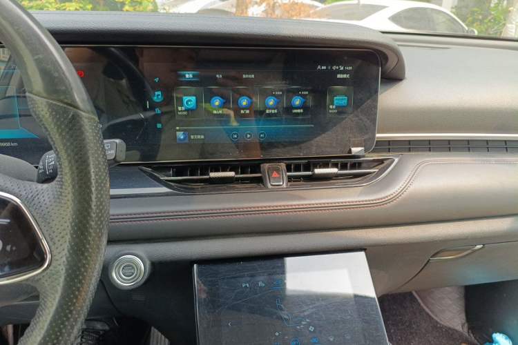 Used Bestune T99 2020 20TD Automatic Premium Edition Audio And AC Panel
