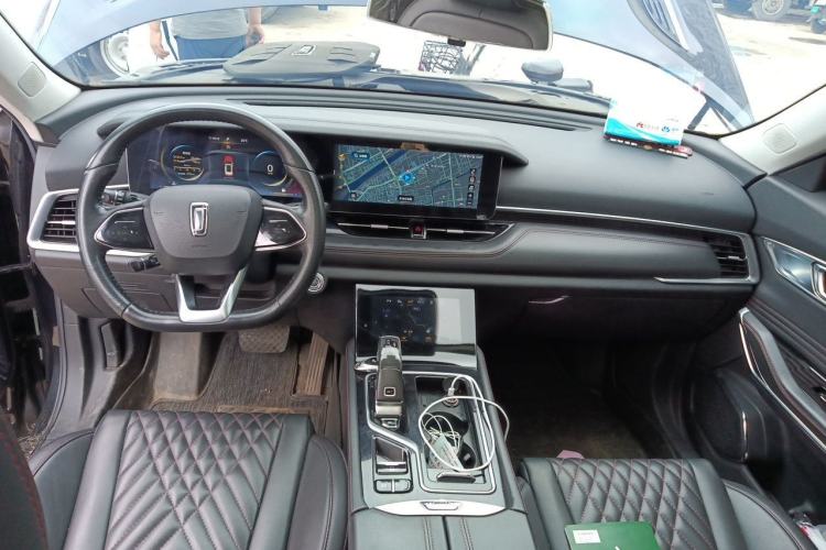 Used Bestune T99 2020 20TD Automatic Sport Premium Edition Center Console