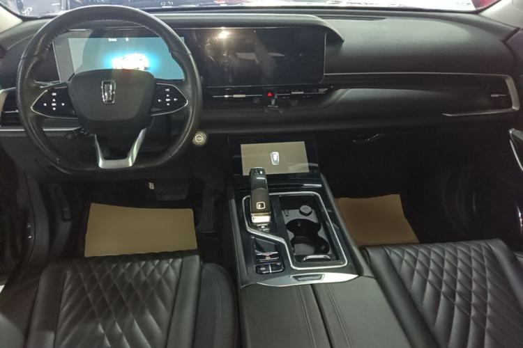 Used Bestune T99 2020 20TD Automatic Premium Edition Center Console