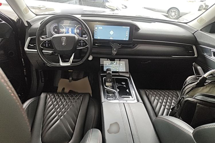 Used Bestune T99 2020 20TD Automatic Luxury Edition Center Console