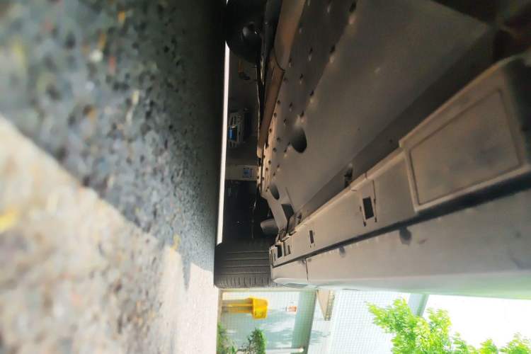 Used Bestune T99 2020 20TD Automatic Premium Edition Chassis Front Left