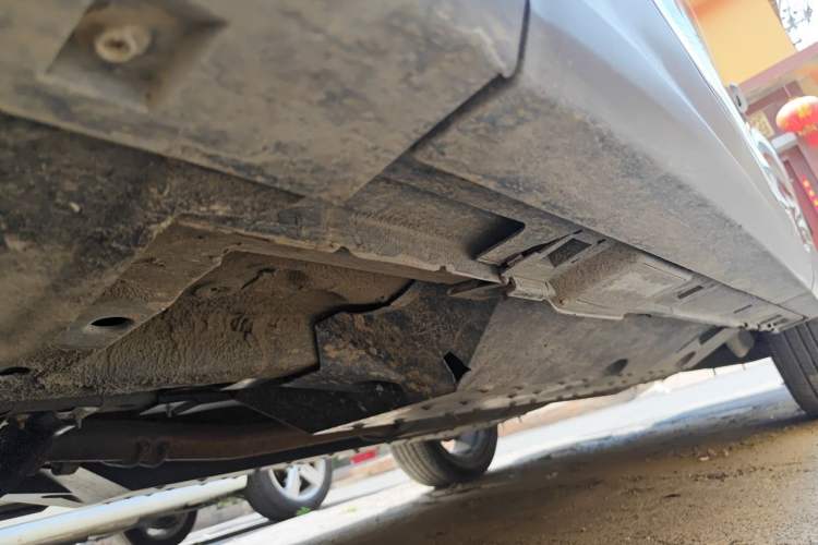 Used Bestune T99 2020 20TD Automatic Premium Edition Chassis Front Left