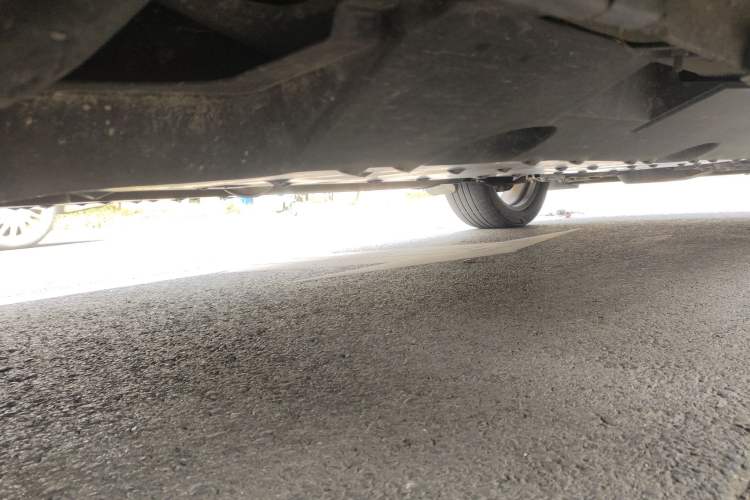 Used Bestune T99 2020 20TD Automatic Premium Edition Chassis Rear Right