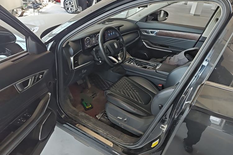 Used Bestune T99 2020 20TD Automatic Prestige Edition Driver Seat