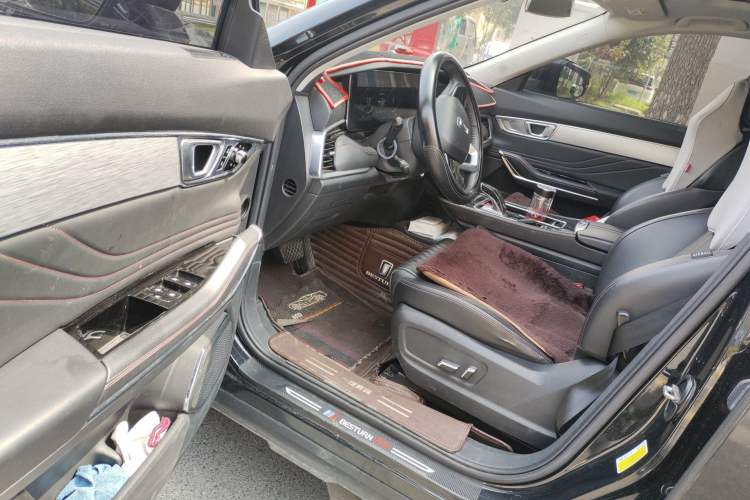 Used Bestune T99 2020 20TD Automatic Premium Edition Driver Seat