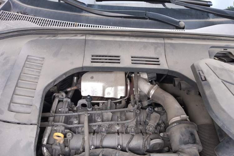Used Bestune T99 2020 20TD Automatic Sport Premium Edition Engine Bay