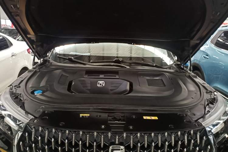 Used Bestune T99 2020 20TD Automatic Luxury Edition Engine Bay