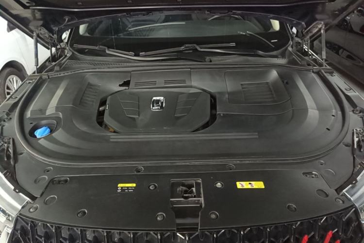 Used Bestune T99 2020 20TD Automatic Premium Edition Engine Bay