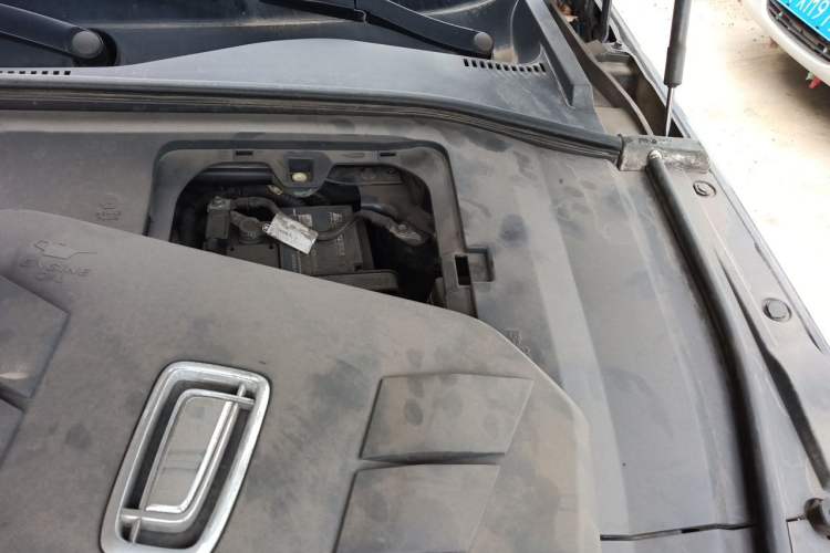 Used Bestune T99 2020 20TD Automatic Sport Premium Edition Engine Bay Left