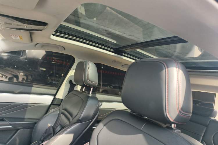 Used Bestune T99 2020 20TD Automatic Luxury Edition Headliner