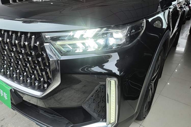 Used Bestune T99 2020 20TD Automatic Luxury Edition Left Front Headlight