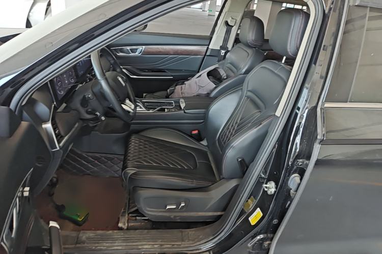 Used Bestune T99 2020 20TD Automatic Prestige Edition Left Front Seat