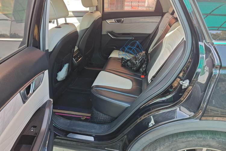 Used Bestune T99 2020 20TD Automatic Sport Premium Edition Left Rear Seat