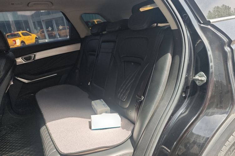 Used Bestune T99 2020 20TD Automatic Premium Edition Left Rear Seat