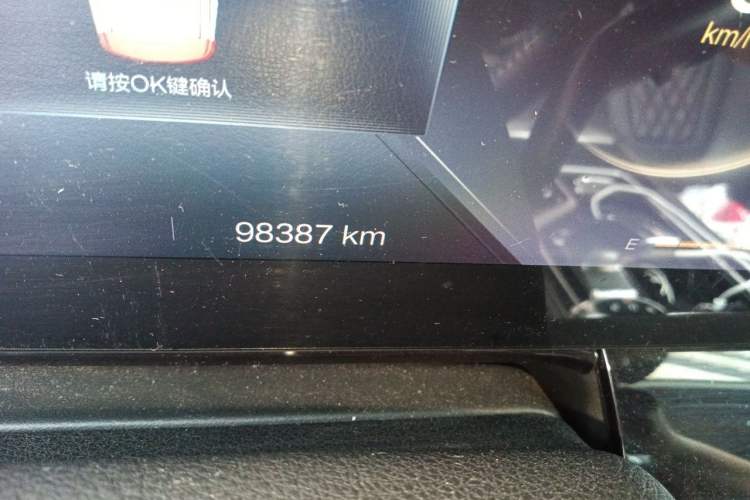 Used Bestune T99 2020 20TD Automatic Sport Premium Edition Odometer Close Up