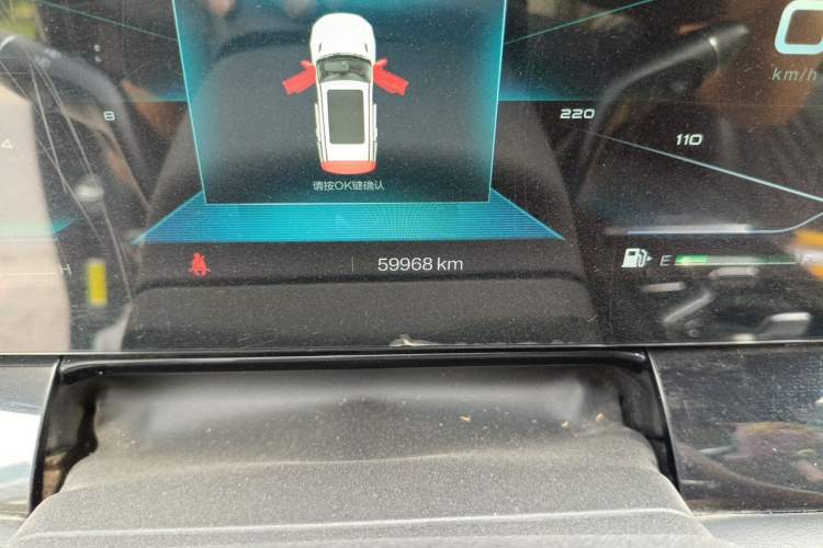 Used Bestune T99 2020 20TD Automatic Premium Edition Odometer Close Up