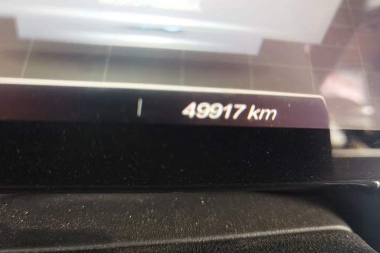 Used Bestune T99 2020 20TD Automatic Sport Premium Edition Odometer Close Up
