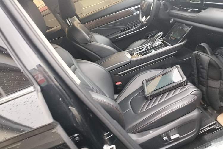 Used Bestune T99 2020 20TD Automatic Premium Edition Right Front Seat