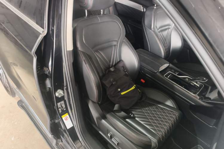 Used Bestune T99 2020 20TD Automatic Luxury Edition Right Front Seat