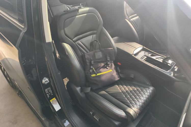 Used Bestune T99 2020 20TD Automatic Luxury Edition Right Front Seat