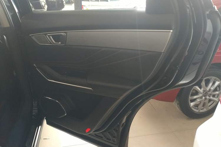 Used Bestune T99 2020 20TD Automatic Premium Edition Right Rear Door Interior