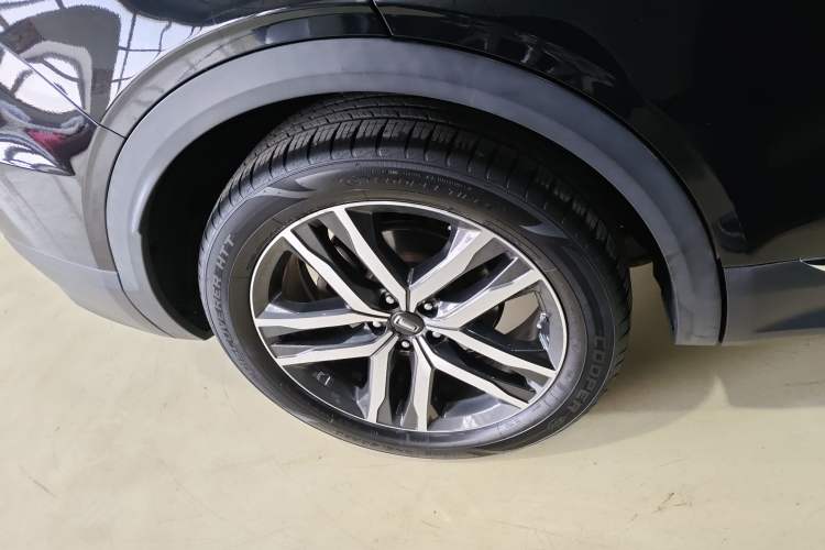 Used Bestune T99 2020 20TD Automatic Premium Edition Right Rear Wheel Hub