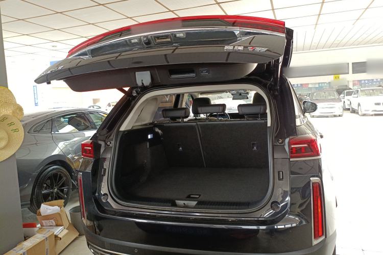Used Bestune T99 2020 20TD Automatic Premium Edition Trunk