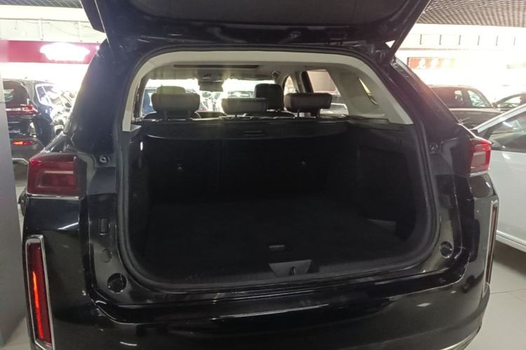 Used Bestune T99 2020 20TD Automatic Premium Edition Trunk