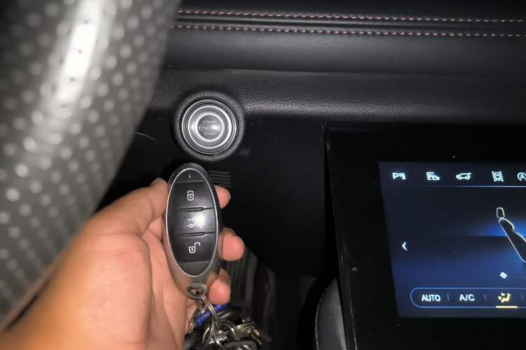 Used Bestune T99 2020 20TD Automatic Prestige Edition Vehicle Key