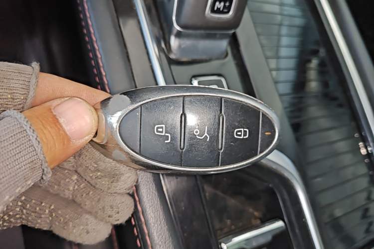 Used Bestune T99 2020 20TD Automatic Prestige Edition Vehicle Key