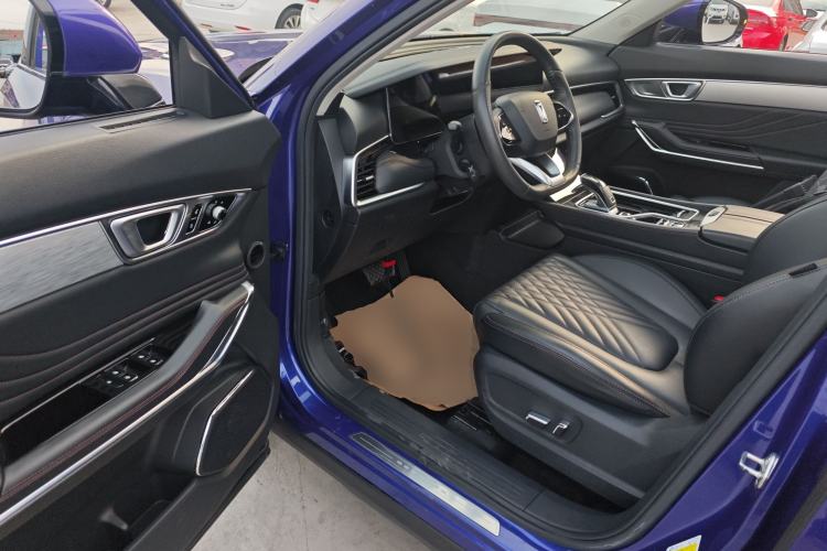Used Bestune T99 2020 20TD Automatic Premium Edition Driver Seat