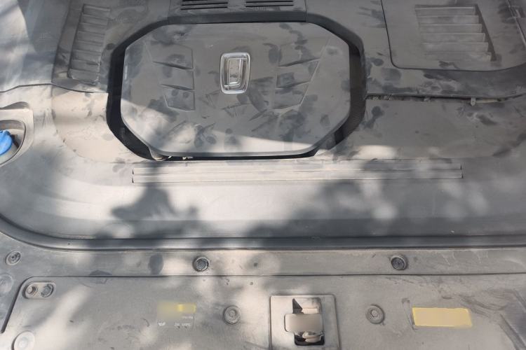 Used Bestune T99 2020 20TD Automatic Premium Edition Engine Bay