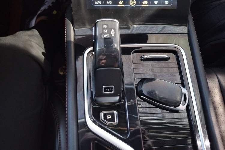 Used Bestune T99 2020 20TD Automatic Flagship Model Gear Lever