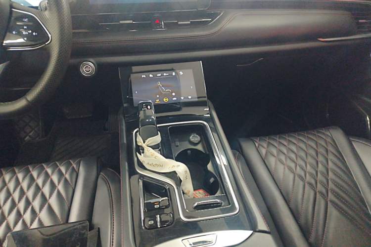 Used Bestune T99 2020 20TD Automatic Premium Edition Gear Lever